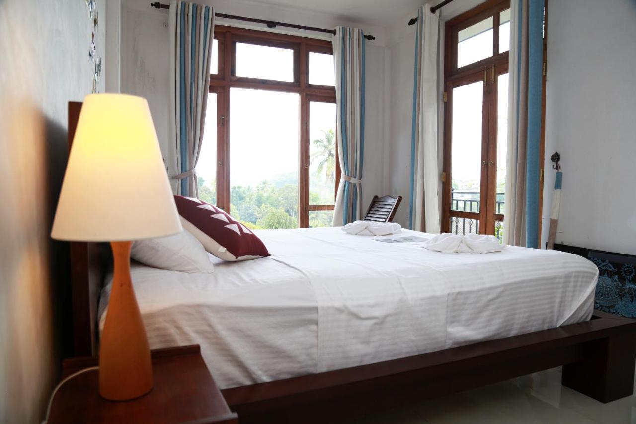 Chathu Holiday Home Kandy Dış mekan fotoğraf